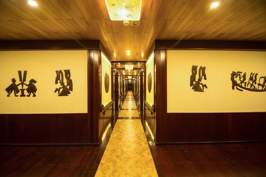 Отель Dragon Legend Cruise Халонг Экстерьер фото
